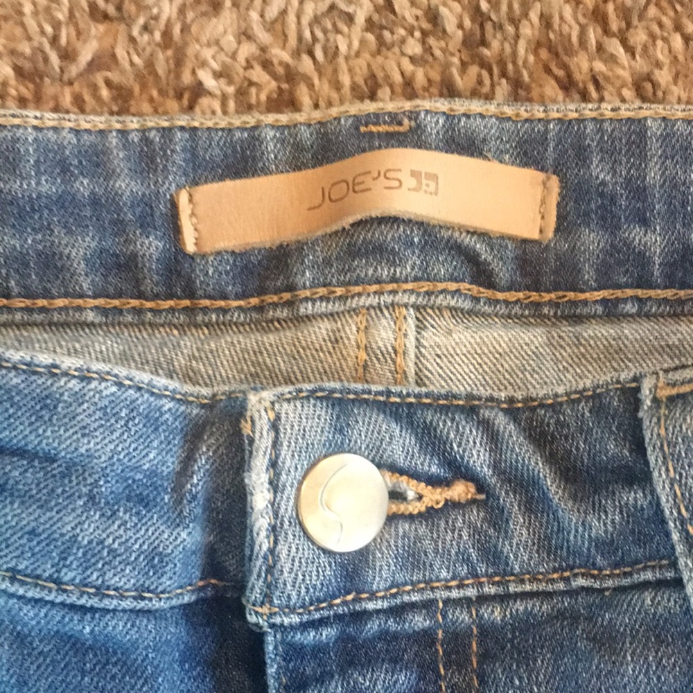 Joe’s Jean Shorts - Picture 3 of 5